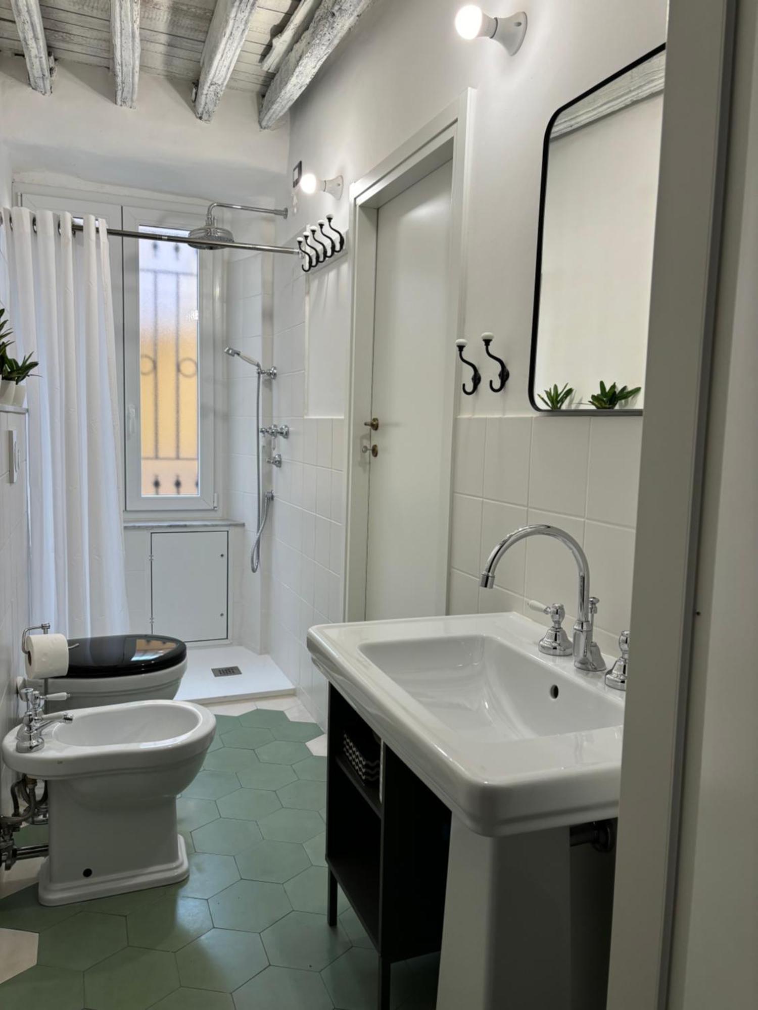 Ferienwohnung Casa Della Seta Genua Exterior foto